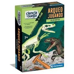 Arqueo Jugando Velociraptor