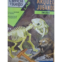 Arqueo Jugando Smilodon